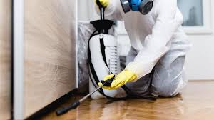 Best Pest Exclusion Services  in Allouez, WI